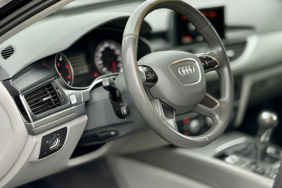 Продам Audi A6  2.0 TDI АТ (177 к.с.) 2014 года в Киеве