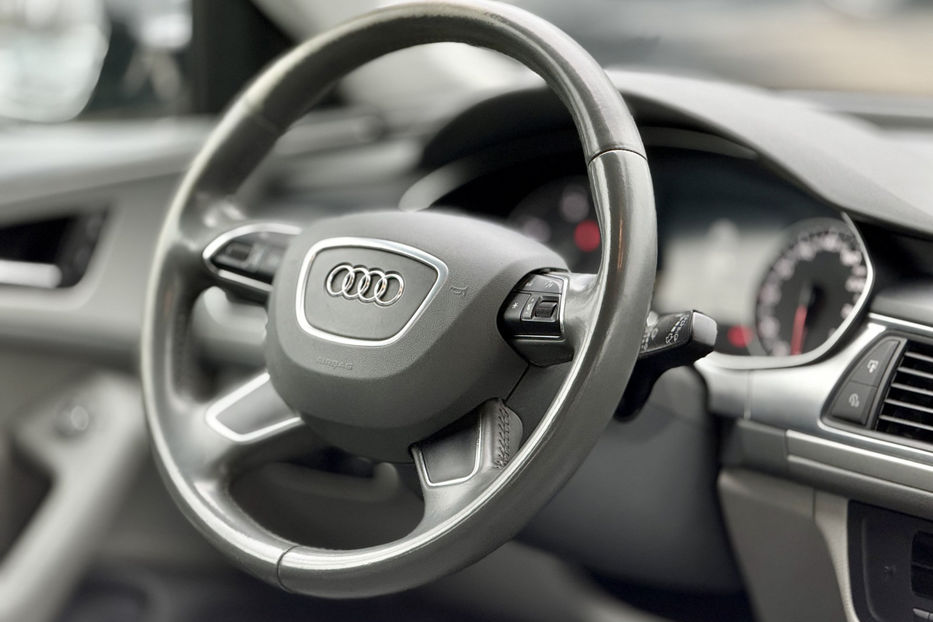 Продам Audi A6  2.0 TDI АТ (177 к.с.) 2014 года в Киеве
