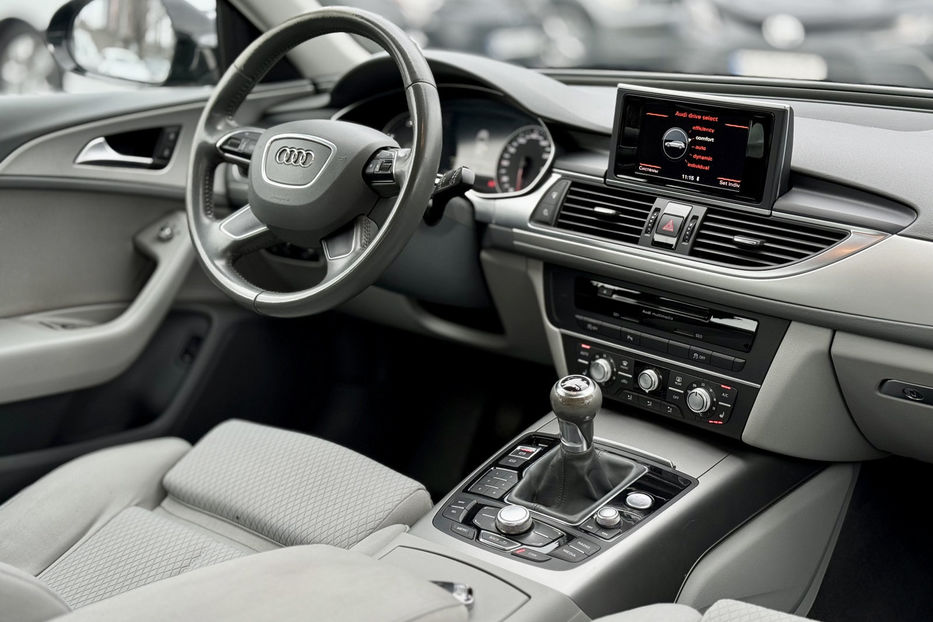 Продам Audi A6  2.0 TDI АТ (177 к.с.) 2014 года в Киеве
