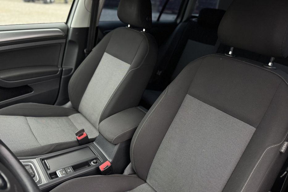 Продам Volkswagen Golf VII COMIS 2014 года в г. Умань, Черкасская область