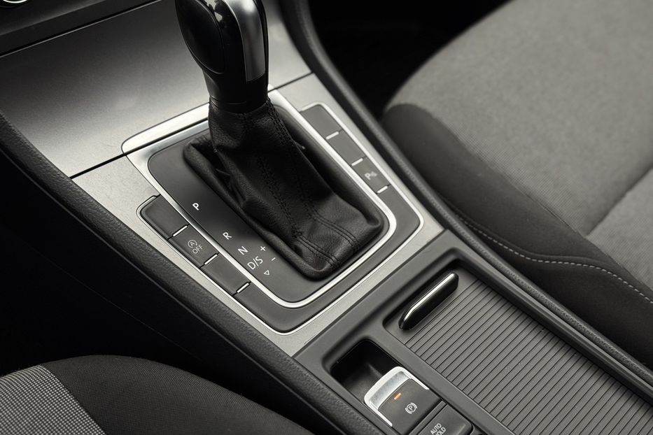 Продам Volkswagen Golf VII COMIS 2014 года в г. Умань, Черкасская область