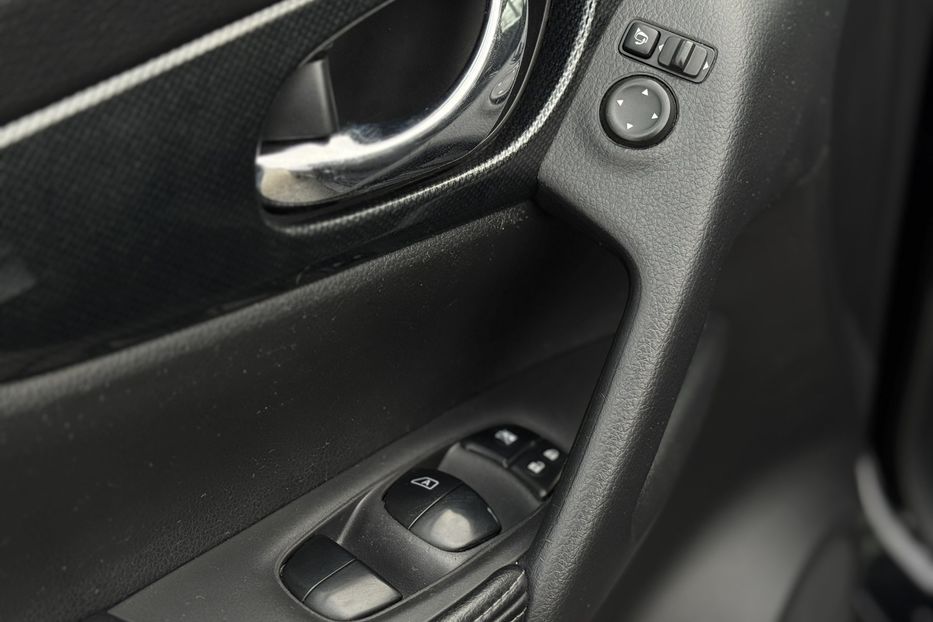 Продам Nissan X-Trail COMIS  2015 года в г. Умань, Черкасская область