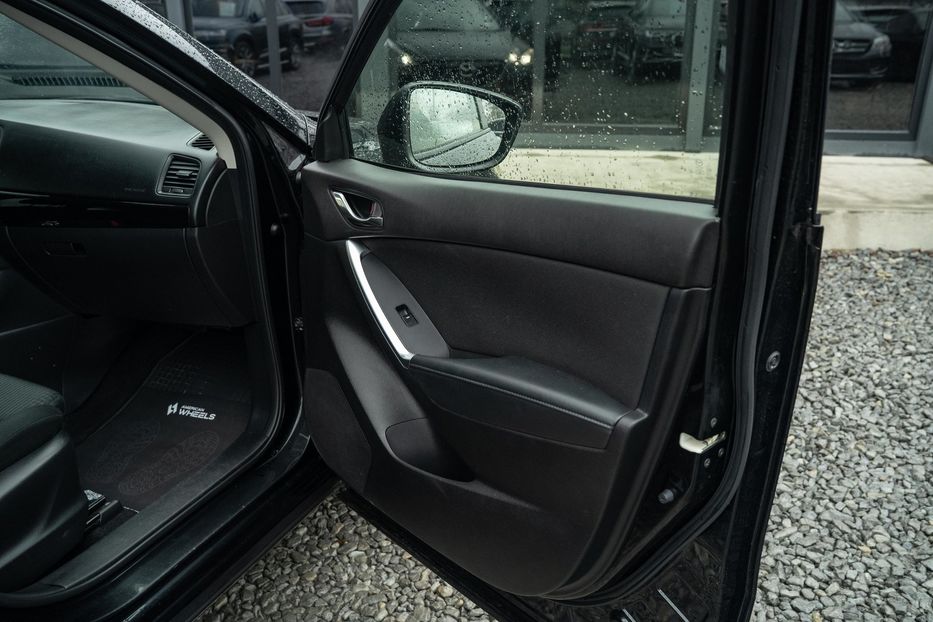 Продам Mazda CX-5 Skyactiv-D AWD 2013 года в Черновцах