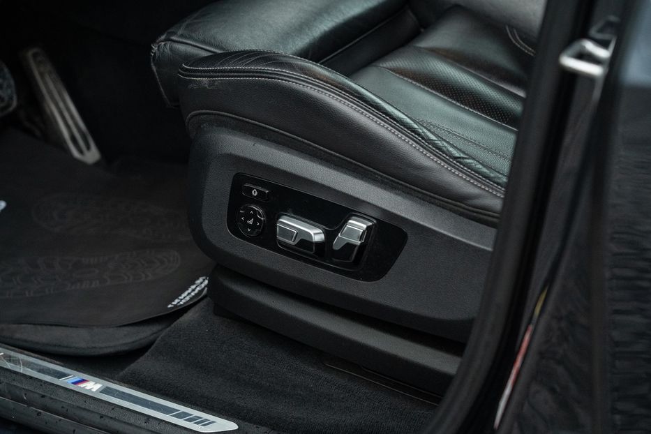 Продам BMW X5 xDrive45e 2020 года в Черновцах