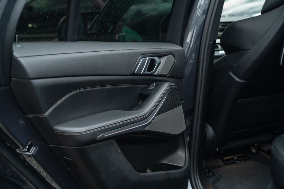 Продам BMW X5 xDrive45e 2020 года в Черновцах