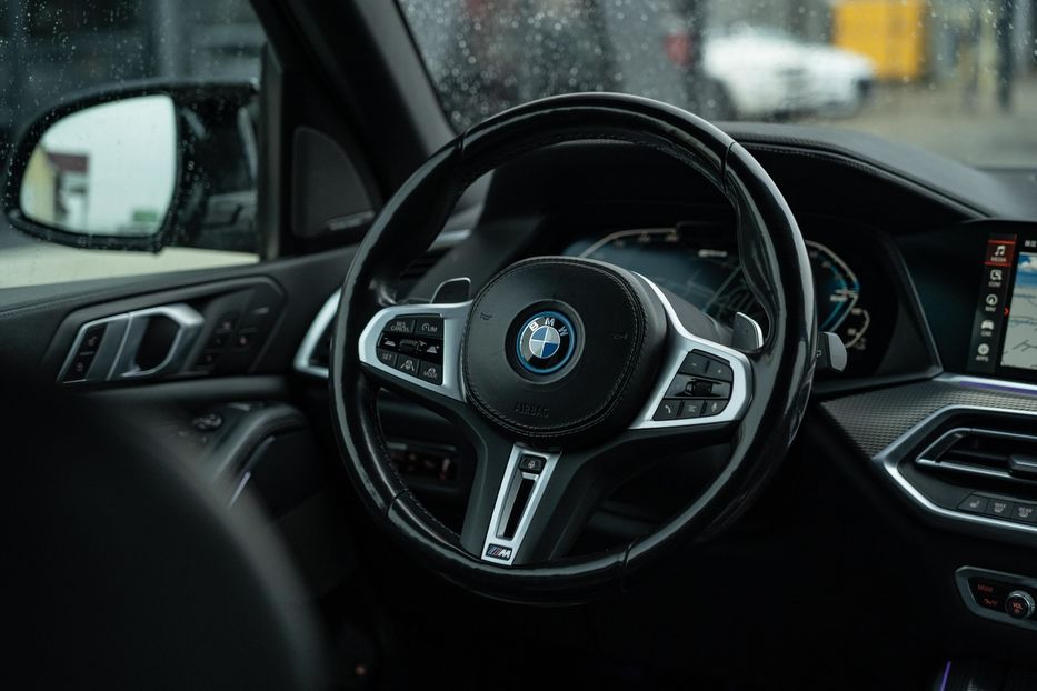 Продам BMW X5 xDrive45e 2020 года в Черновцах