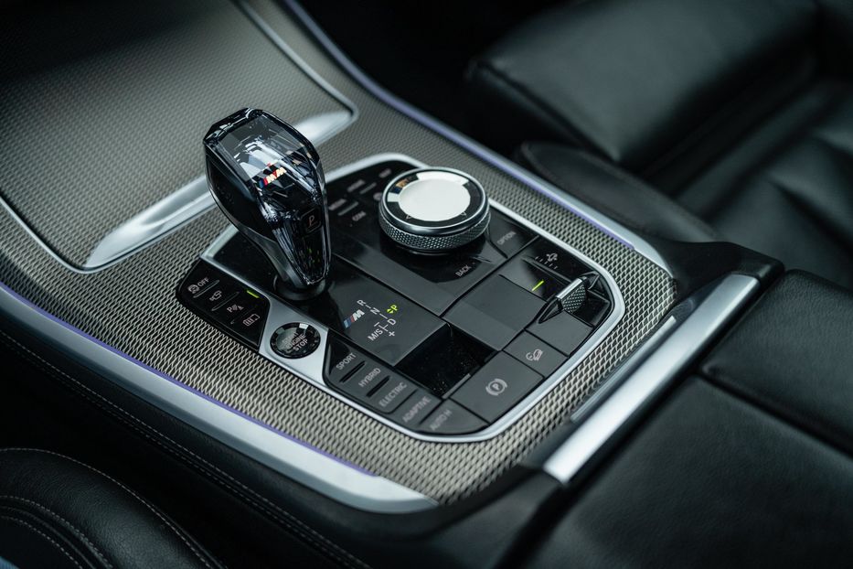 Продам BMW X5 xDrive45e 2020 года в Черновцах