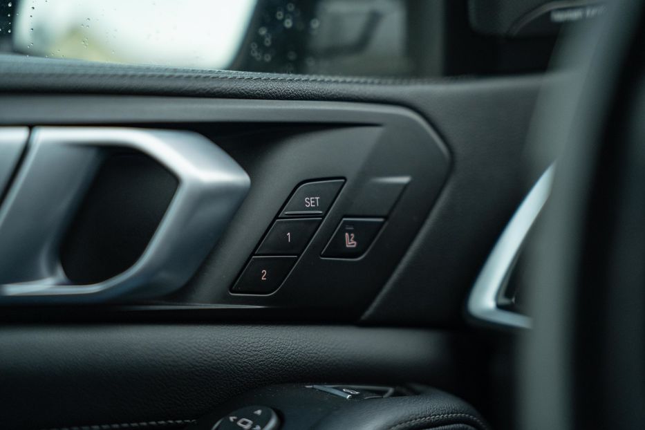 Продам BMW X5 xDrive45e 2020 года в Черновцах