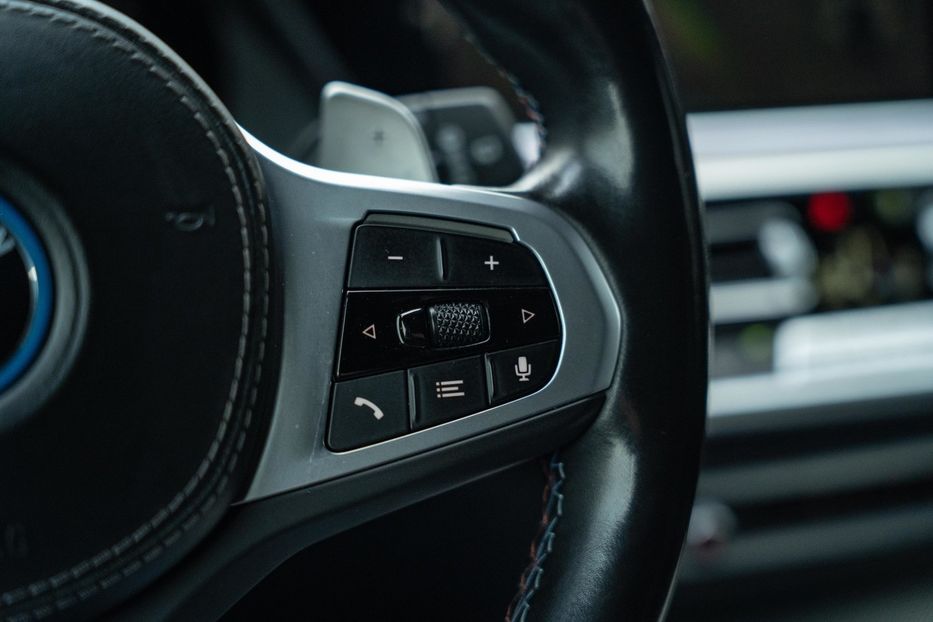 Продам BMW X5 xDrive45e 2020 года в Черновцах