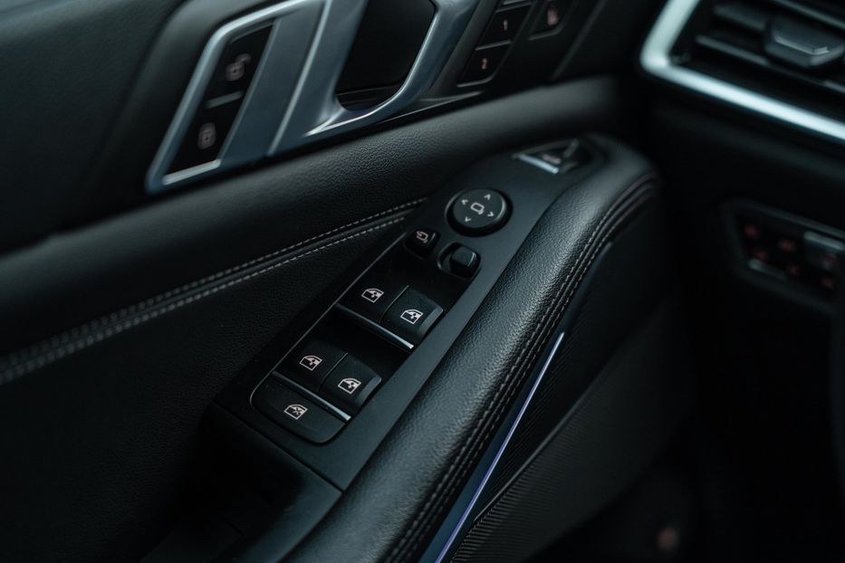 Продам BMW X5 xDrive45e 2020 года в Черновцах