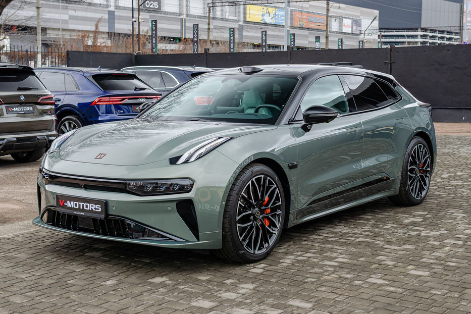 Продам Tesla Model S ZEEKR 001 YOU 100kWh 2024 года в Киеве