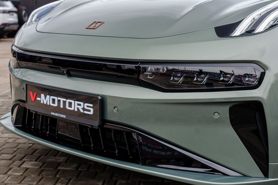 Продам Tesla Model S ZEEKR 001 YOU 100kWh 2024 года в Киеве