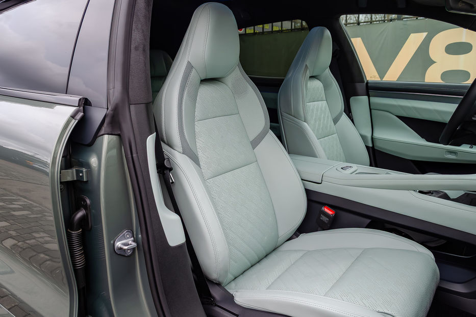 Продам Tesla Model S ZEEKR 001 YOU 100kWh 2024 года в Киеве