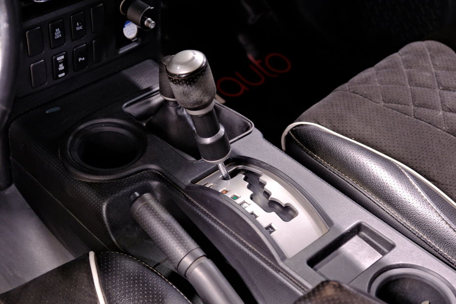 Продам Toyota FJ Cruiser 2008 года в Одессе