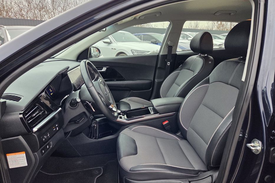 Продам Kia Niro 2020 года в Львове