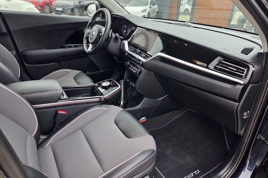 Продам Kia Niro 2020 года в Львове