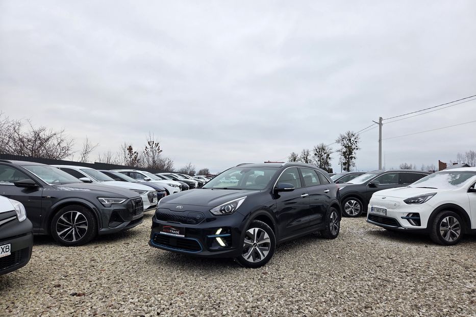 Продам Kia Niro 2020 года в Львове