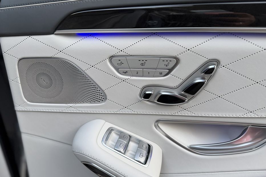 Продам Mercedes-Benz S-Class 350 4MATIC 2016 года в Киеве