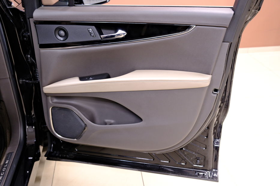 Продам Lincoln Nautilus 2021 года в Одессе