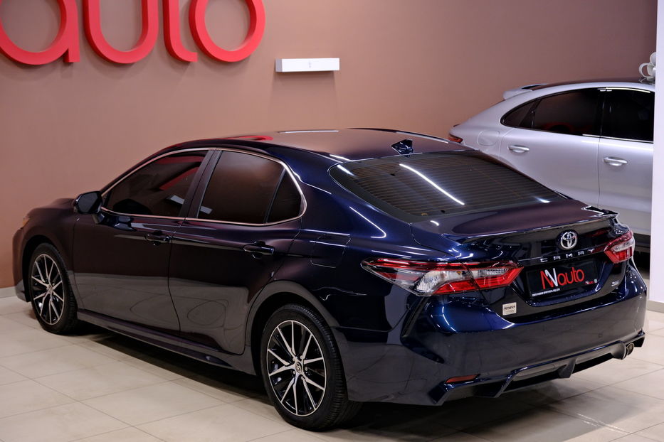 Продам Toyota Camry XV75 2021 года в Одессе