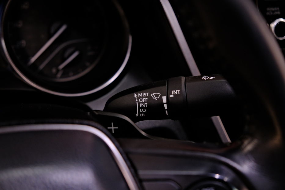 Продам Toyota Camry XV75 2021 года в Одессе