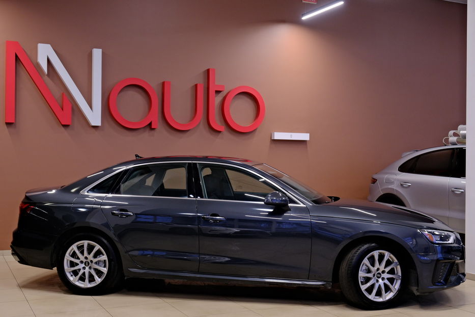 Продам Audi A4 40TFSI 2023 года в Одессе