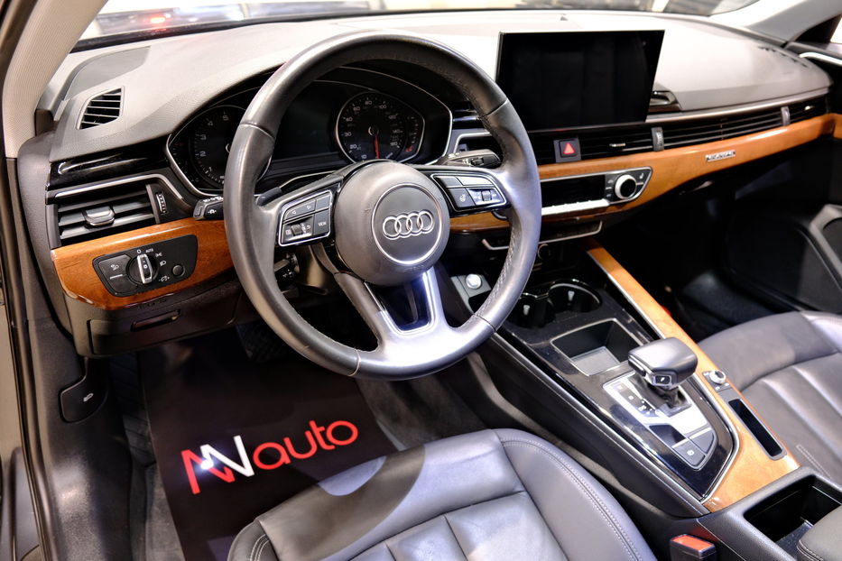 Продам Audi A4 40TFSI 2023 года в Одессе