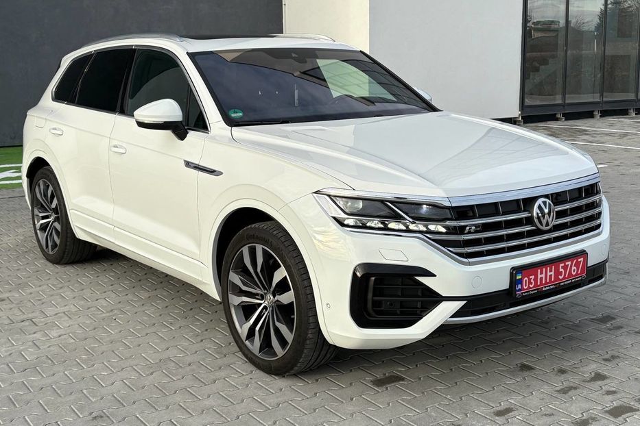 Продам Volkswagen Touareg R-LINE WEBASTO PANORAMA 210KW 2019 года в Львове