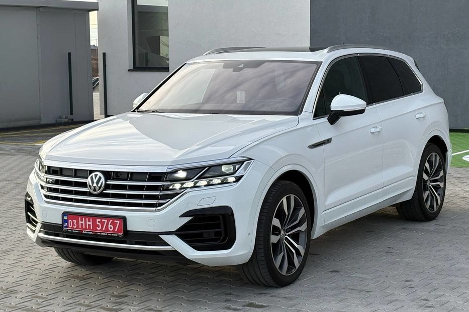 Продам Volkswagen Touareg R-LINE WEBASTO PANORAMA 210KW 2019 года в Львове