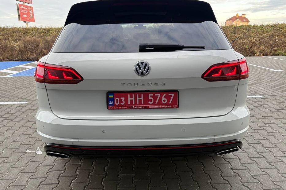 Продам Volkswagen Touareg R-LINE WEBASTO PANORAMA 210KW 2019 года в Львове