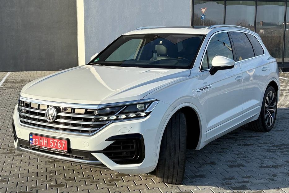Продам Volkswagen Touareg R-LINE WEBASTO PANORAMA 210KW 2019 года в Львове
