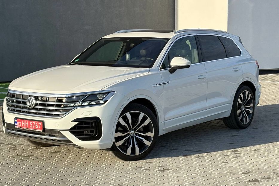 Продам Volkswagen Touareg R-LINE WEBASTO PANORAMA 210KW 2019 года в Львове