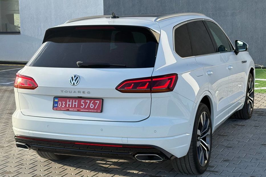 Продам Volkswagen Touareg R-LINE WEBASTO PANORAMA 210KW 2019 года в Львове