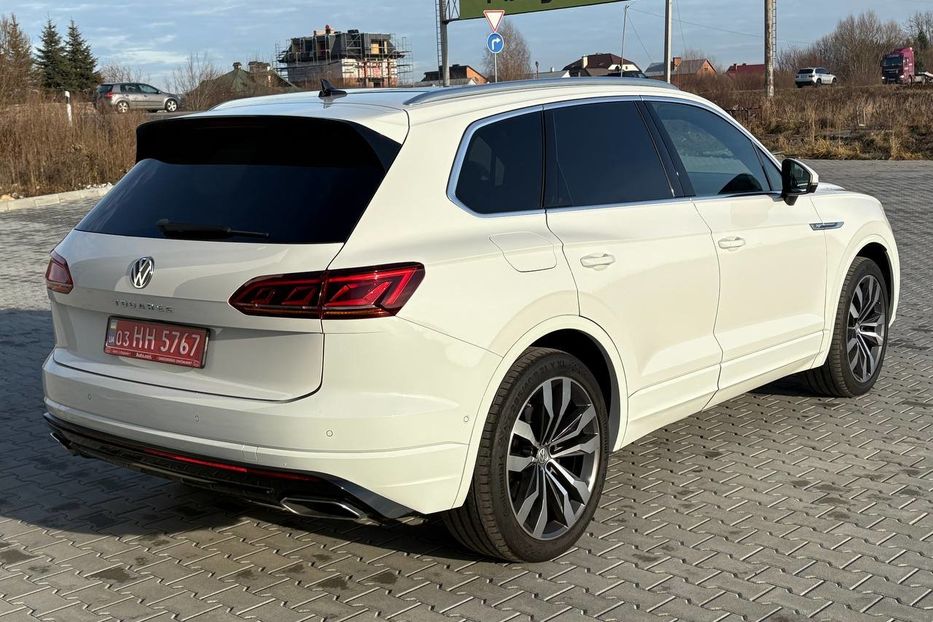 Продам Volkswagen Touareg R-LINE WEBASTO PANORAMA 210KW 2019 года в Львове