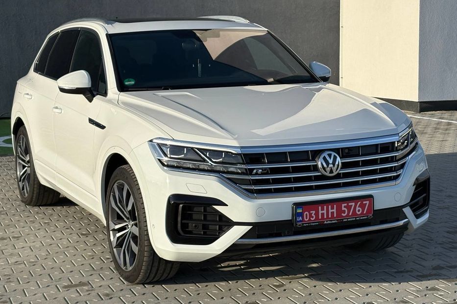 Продам Volkswagen Touareg R-LINE WEBASTO PANORAMA 210KW 2019 года в Львове