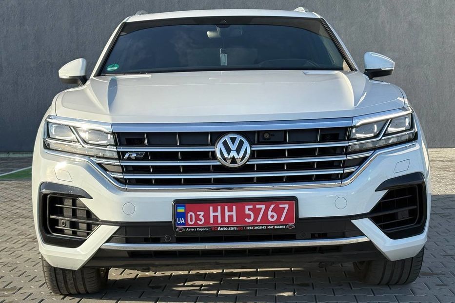 Продам Volkswagen Touareg R-LINE WEBASTO PANORAMA 210KW 2019 года в Львове