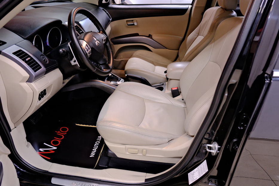 Продам Mitsubishi Outlander 2011 года в Одессе