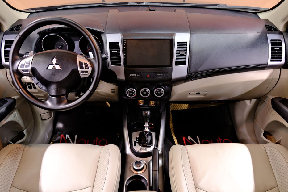 Продам Mitsubishi Outlander 2011 года в Одессе