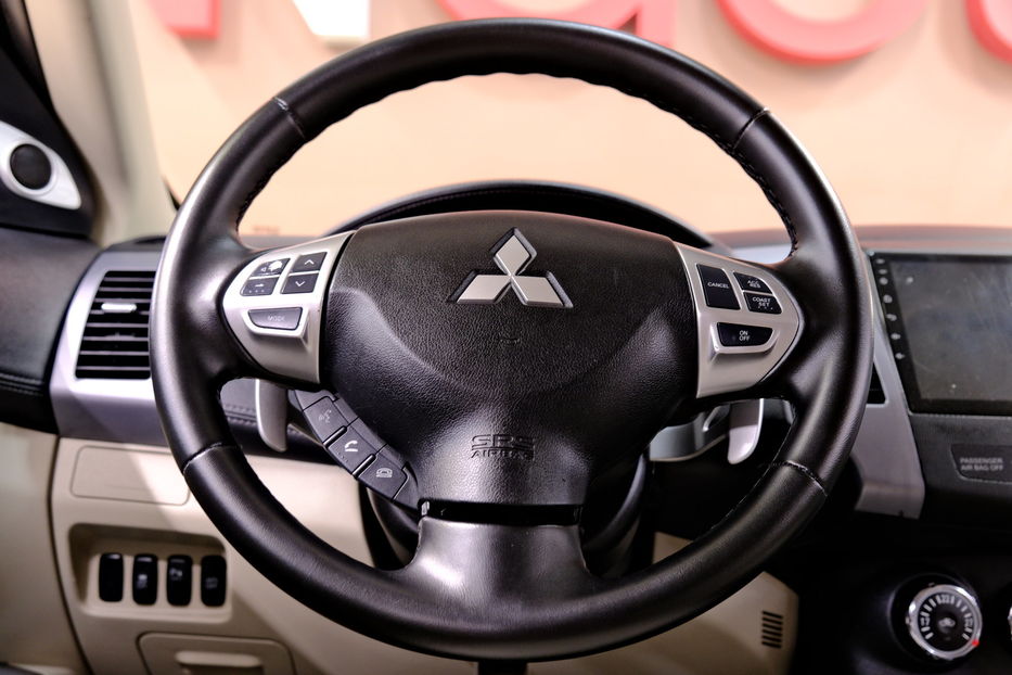 Продам Mitsubishi Outlander 2011 года в Одессе