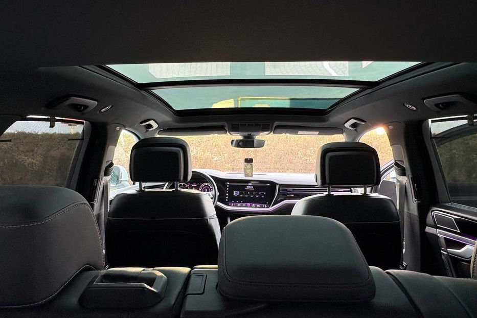 Продам Volkswagen Touareg R-LINE WEBASTO PANORAMA 210KW 2019 года в Львове