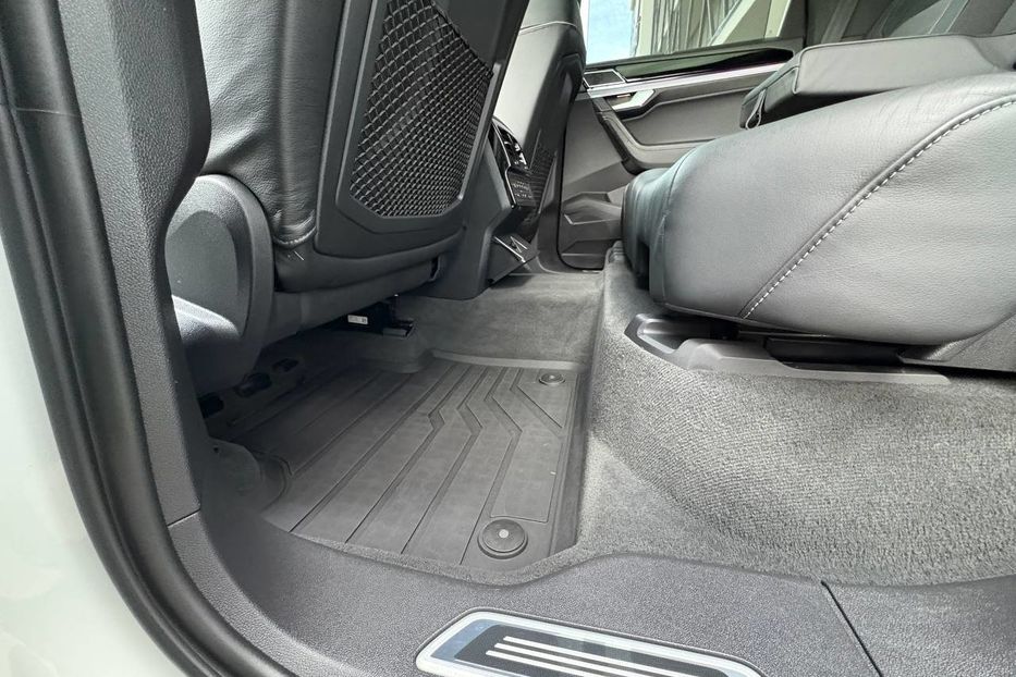 Продам Volkswagen Touareg R-LINE WEBASTO PANORAMA 210KW 2019 года в Львове