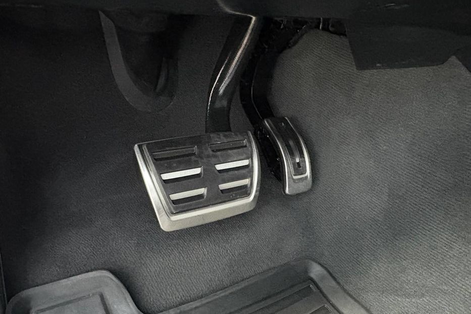 Продам Volkswagen Touareg R-LINE WEBASTO PANORAMA 210KW 2019 года в Львове