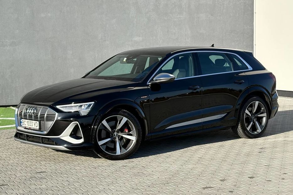 Продам Audi E-Tron E-TRON S 370KW S-LINE NE MALOV 2021 года в Львове