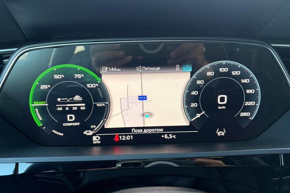 Продам Audi E-Tron E-TRON S 370KW S-LINE NE MALOV 2021 года в Львове