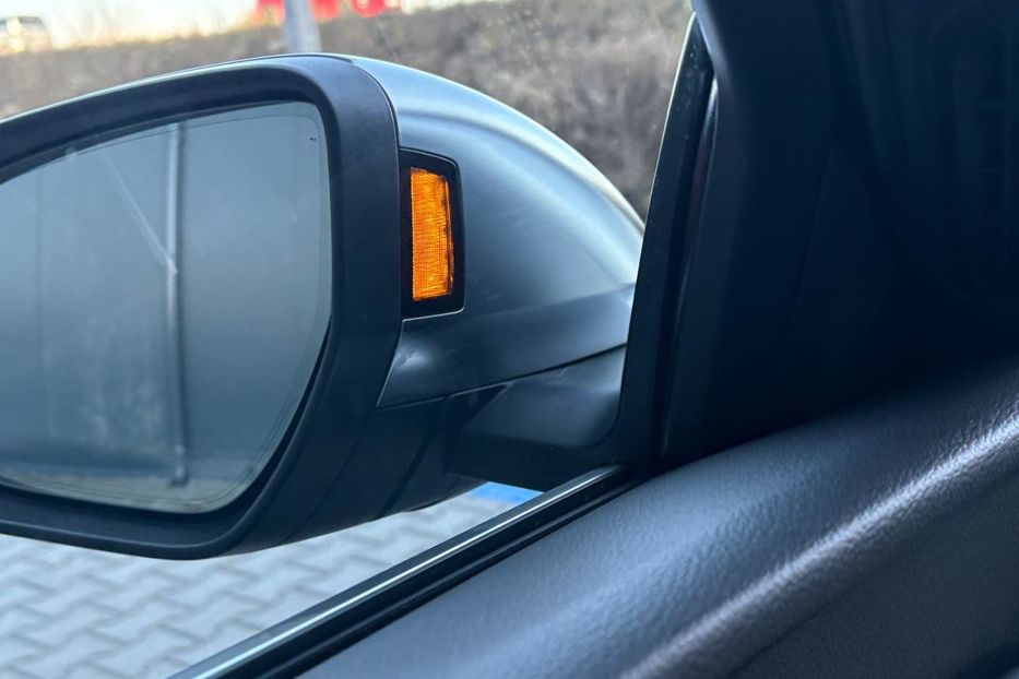 Продам Audi E-Tron E-TRON S 370KW S-LINE NE MALOV 2021 года в Львове