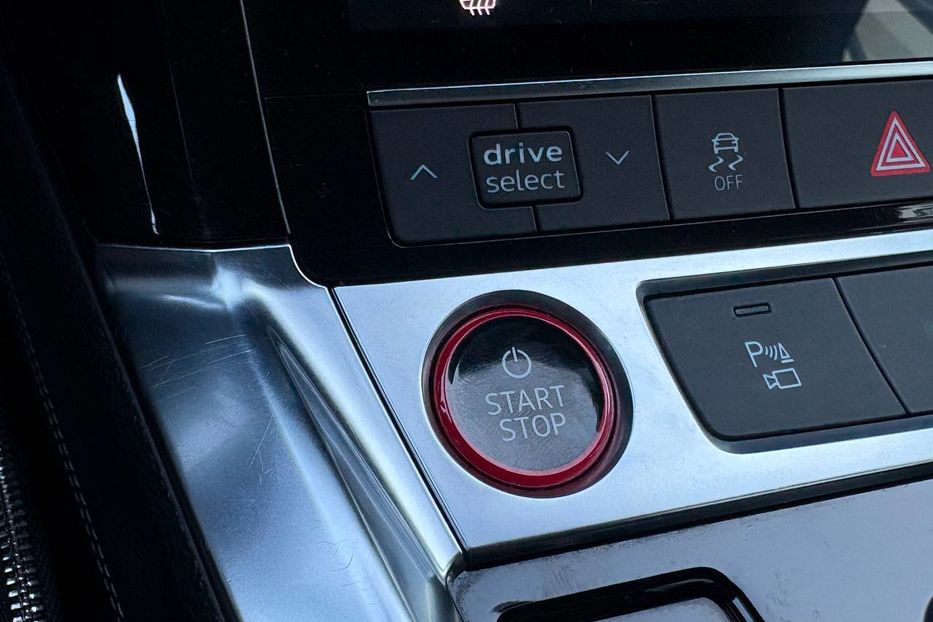 Продам Audi E-Tron E-TRON S 370KW S-LINE NE MALOV 2021 года в Львове