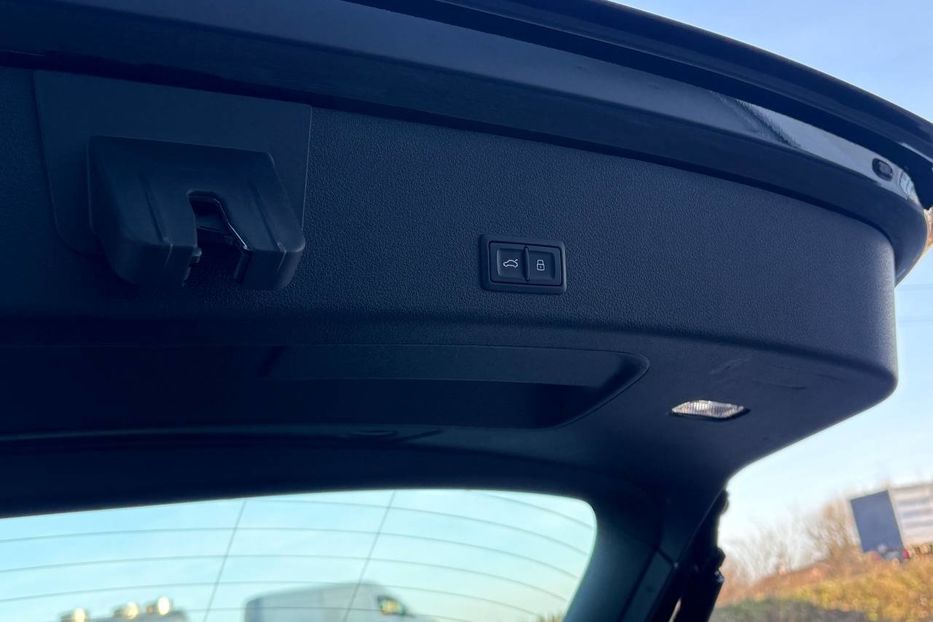 Продам Audi E-Tron E-TRON S 370KW S-LINE NE MALOV 2021 года в Львове