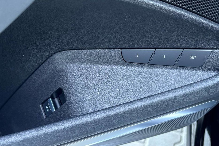 Продам Audi E-Tron E-TRON S 370KW S-LINE NE MALOV 2021 года в Львове