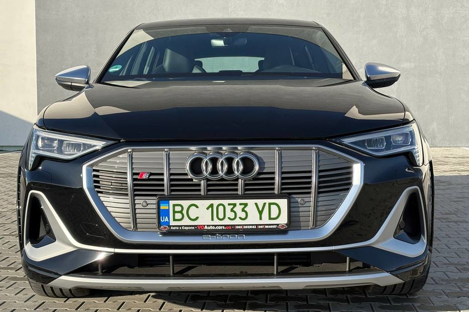Продам Audi E-Tron E-TRON S 370KW S-LINE NE MALOV 2021 года в Львове