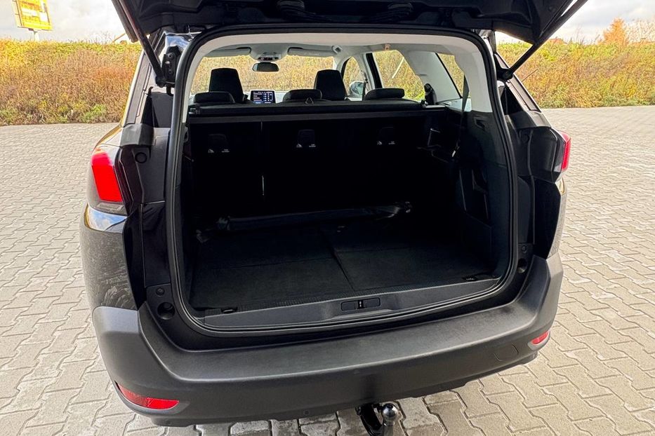 Продам Peugeot 5008 5008Active 1.5HDi 96KW AT8  2020 года в Львове